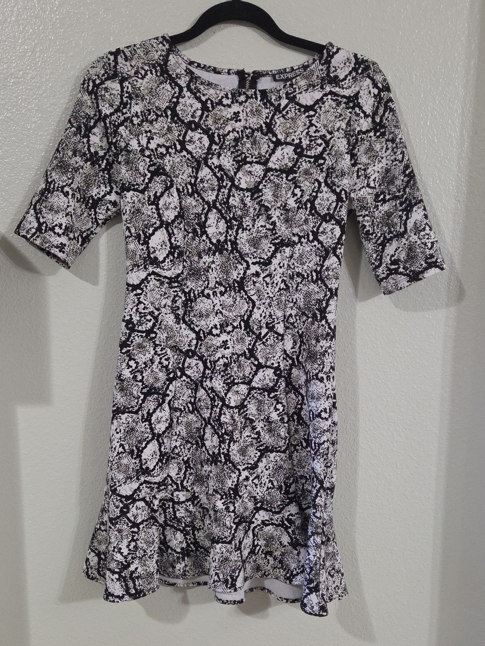 Express Black & White Snake-Print Flared Dress